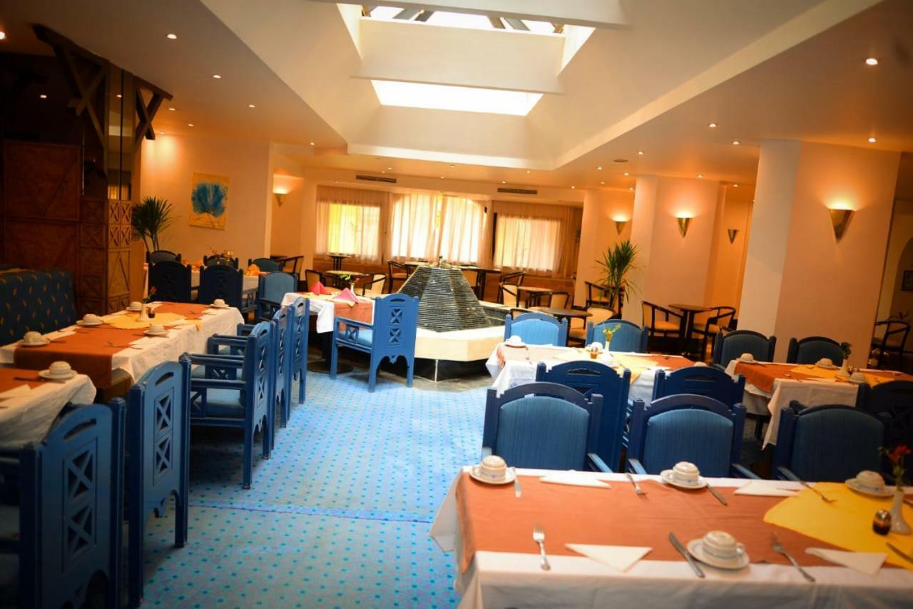 Cleopatra Hotel Aswan Bagian luar foto
