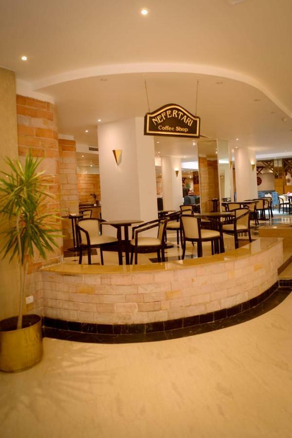 Cleopatra Hotel Aswan Bagian luar foto